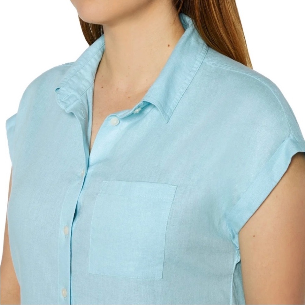 Orvis Lightweight Linen/rayon Blend button down collared shirt with pocket